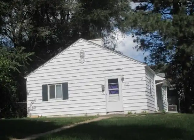 Property at 5101 Grover St Unit 6904, Omaha, NE, 68106, 3 beds, 1 bath, [object Object]