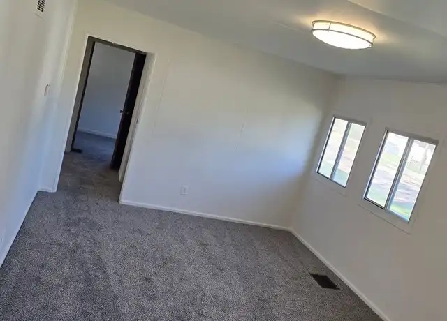 Property at 5101 Grover St Unit 6904, Omaha, NE, 68106, 3 beds, 1 bath, [object Object]