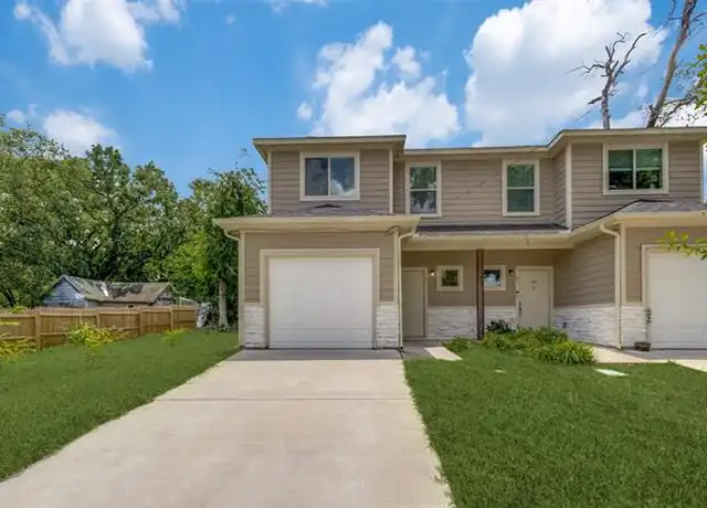 Property at 707 S 6th St, Bonham, TX, 75418, 3 beds, 2.5 baths, [object Object]