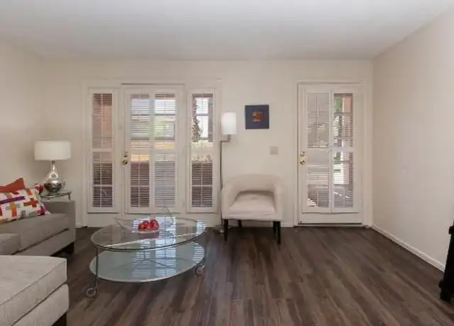 Property at 6201 W Olive Ave, Glendale, AZ, 85302, 1 bed, 1 bath, [object Object]