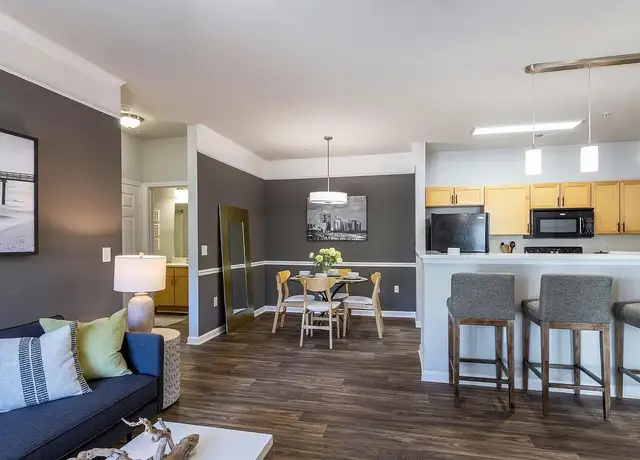 Photo of 101 Breakers Dr, Myrtle Beach, SC 29579