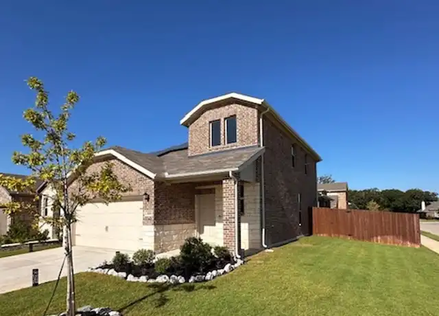 Property at 1000 King St, Aubrey, TX, 76227, 3 beds, 2.5 baths, [object Object]