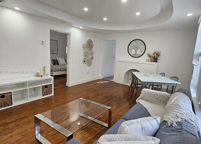Property at 622 15th St #2, Miami Beach, FL, 33139, 1 bed, 1 bath, [object Object]
