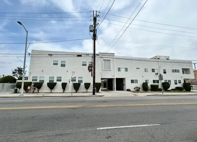 Property at 1036 Normandie Ave Unit 5, Los Angeles, CA, 90006, 1 bed, 2 baths, [object Object]