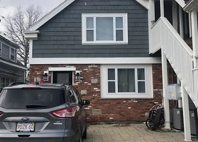 Property at 199 Pleasant St Unit 1, Marblehead, MA, 01945, 3 beds, 2 baths, [object Object]