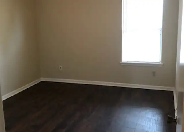 Property at 2231 Forest Lake Dr Unit 27, Tuscaloosa, AL, 35401, 2 beds, 2 baths, [object Object]