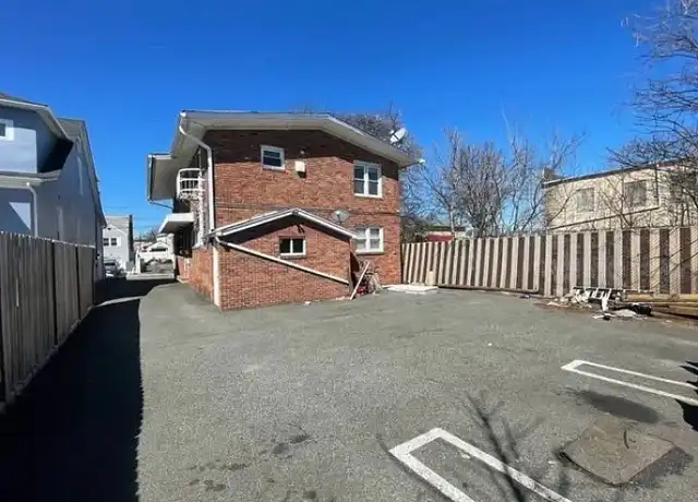 Property at 620 Essex Ave Unit 3, Linden, NJ, 07036, 3 beds, 1 bath, [object Object]