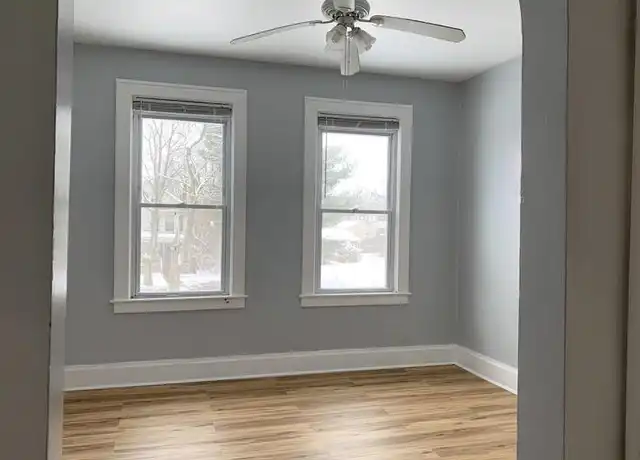 Property at 322 Woodlawn Rd Unit 2, Steubenville, OH, 43952, 2 beds, 1 bath, [object Object]