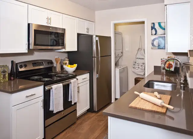 Photo of 2980 Bay Village Cir, Santa Rosa, CA 95403
