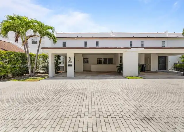 Property at 7508 SW 58th Ave, South Miami, FL, 33143, 3 beds, 2.5 baths, [object Object]