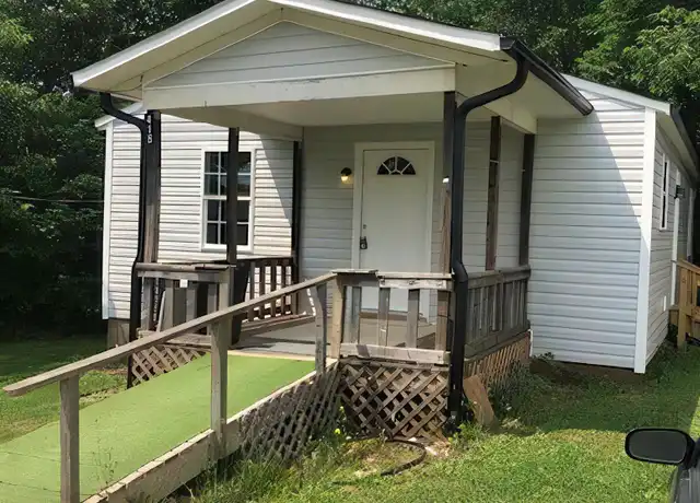 Property at 415 Mildred Ave, Salisbury, NC, 28144, 3 beds, 1 bath, [object Object]