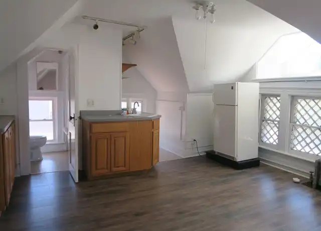 Property at 174 N Goodman St Unit 7, Rochester, NY, 14607, 1 bed, 1 bath, [object Object]
