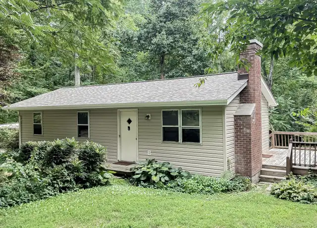 Property at 9395 Marcus Ln, La Plata, MD, 20646, 2 beds, 1 bath, [object Object]