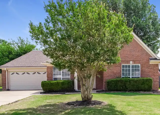 Property at 7842 Benton Dr, Southaven, MS, 38671, 3 beds, 2 baths, [object Object]