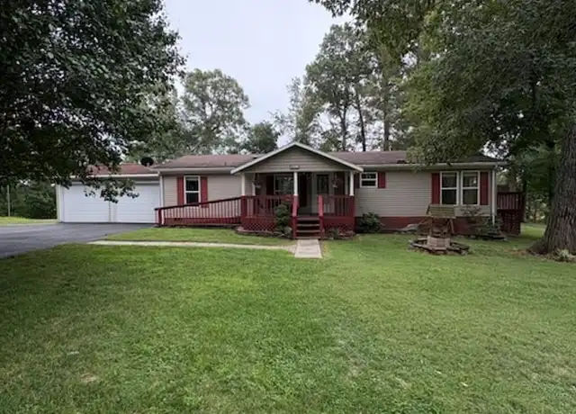 Property at 575 Sam Martin Rd, Dandridge, TN, 37725, 3 beds, 2 baths, [object Object]