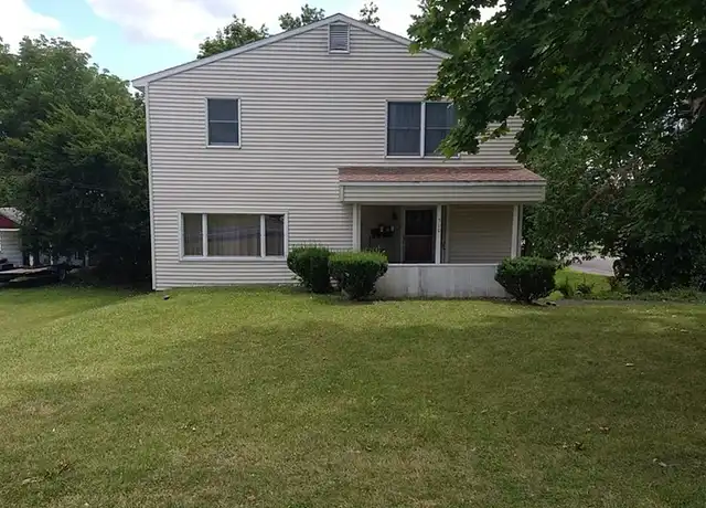 Property at 300 Kinne St Unit 1, East Syracuse, NY, 13057, 1 bed, 1 bath, [object Object]