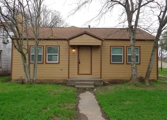 Property at 1118 W 5th St, Freeport, TX, 77541, 3 beds, 2 baths, [object Object]