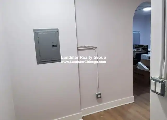 Property at 1347 W Estes Ave, Chicago, IL, 60626, 2 beds, 1 bath, [object Object]