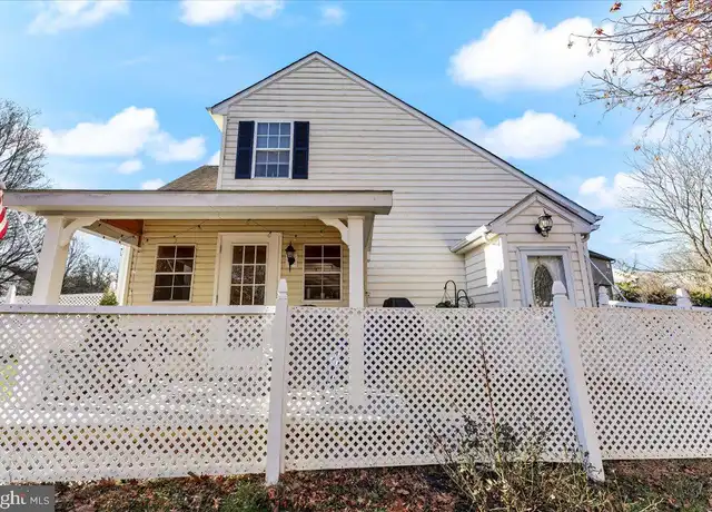 Property at 43 N Hawthorne Rd Unit LL, Coatesville, PA, 19320, 1 bed, 1 bath, [object Object]