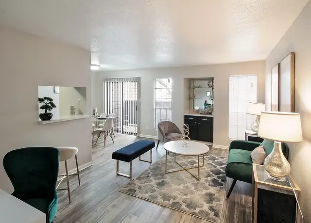 Photo of 2804 Belt Line Rd, Garland, TX 75044