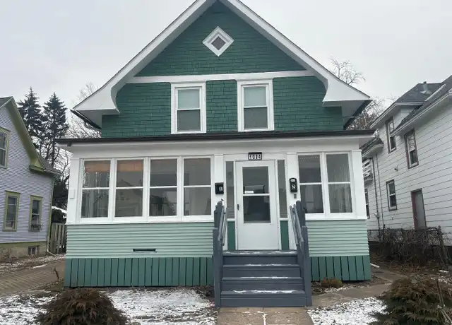Property at 1094 13th Ave SE Unit 1st floor, Minneapolis, MN, 55414, 1 bed, 1 bath, [object Object]