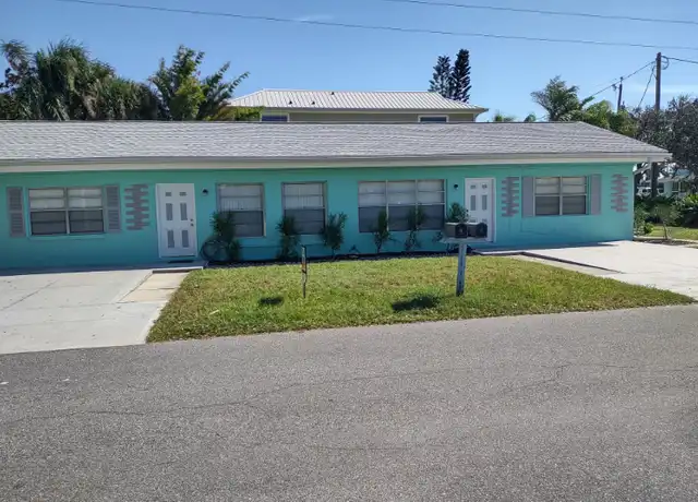 Property at 407 S Cooper St, New Smyrna Beach, FL, 32169, 2 beds, 1.5 baths, [object Object]