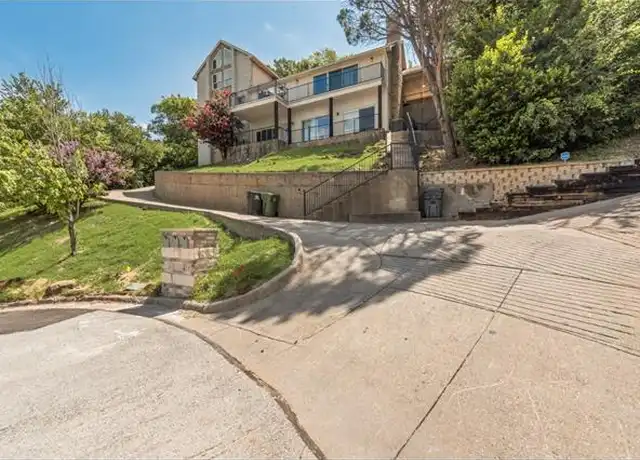 Property at 1803 Old Oak Dr, Arlington, TX, 76012, 2 beds, 1 bath, [object Object]