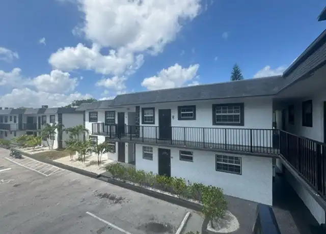 Property at 5841 SW 36th Ct Unit 5661-102, Davie, FL, 33314, 1 bed, 1 bath, [object Object]