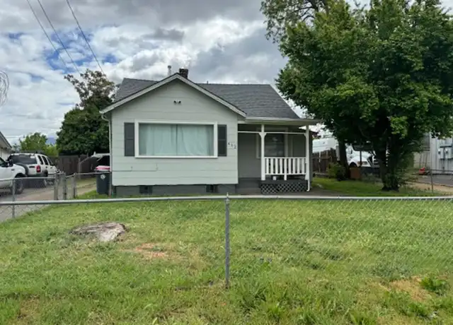 Property at 412 Western Ave, Medford, OR, 97501, 2 beds, 1 bath, [object Object]