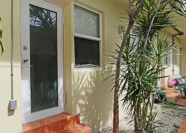 Property at 6831 Abbott Ave #3, Miami Beach, FL, 33141, 1 bed, 1 bath, [object Object]