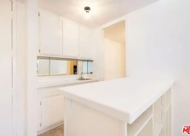 Property at 5100 Via Dolce #206, Marina del Rey, CA, 90292, 2 beds, 2 baths, [object Object]