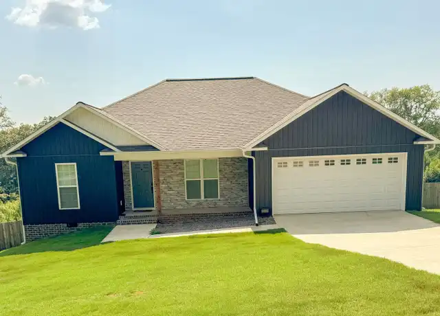 Property at 1603 Fairway Dr SW, Jacksonville, AL, 36265, 3 beds, 2 baths, [object Object]