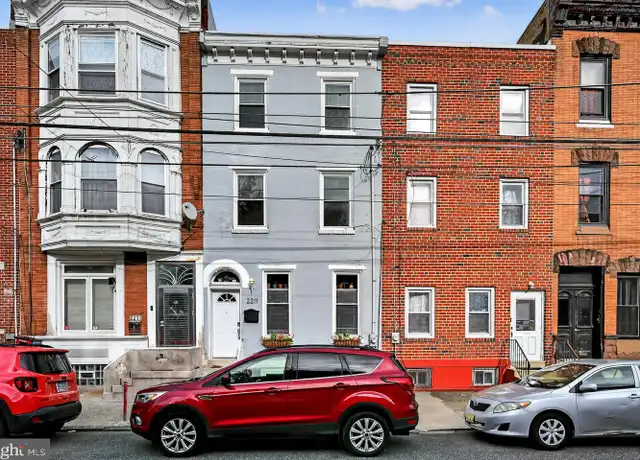 Property at 2211 N Howard St, Philadelphia, PA, 19133, 4 beds, 2.5 baths, [object Object]