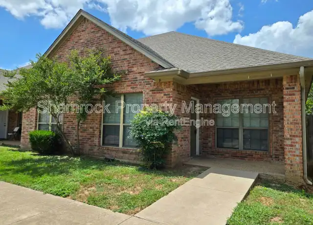 Property at 2109 Columbus Ave Unit D, Waco, TX, 76701, 3 beds, 2 baths, [object Object]