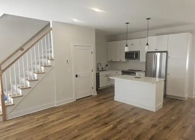 Property at 138 Boston Post Rd Unit 9, East Lyme, CT, 06333, 2 beds, 1.5 baths, [object Object]