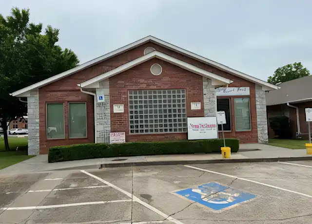 Property at 20 E Ayers St, Edmond, OK, 73034, 0 beds, 1 bath, [object Object]