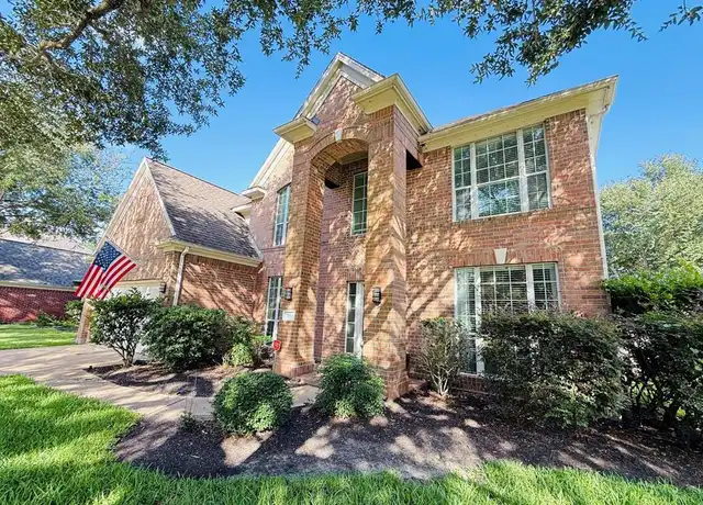 Property at 2110 Winding Springs Dr, League City, TX, 77573, 4 beds, 2.5 baths, [object Object]