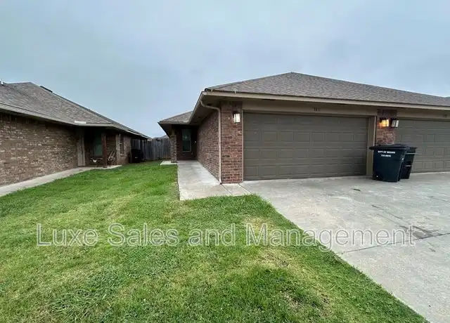 Property at 781 SW 13th St, Moore, OK, 73160, 3 beds, 2 baths, [object Object]