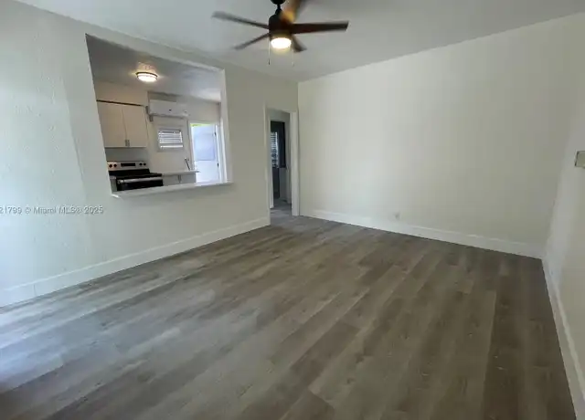 Property at 126 NE 19th Ave Unit 1, Pompano Beach, FL, 33060, 1 bed, 1 bath, [object Object]
