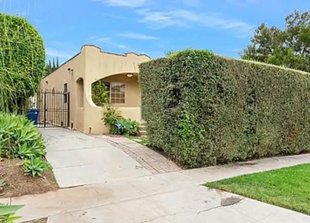 Property at 1608 Carmona Ave, Los Angeles, CA, 90019, 3 beds, 2 baths, [object Object]