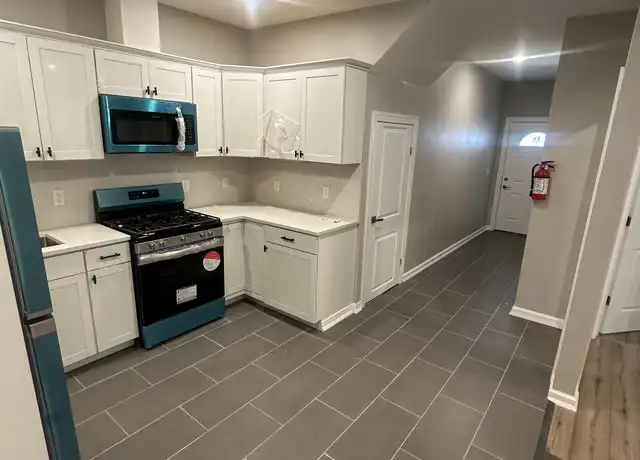 Property at 863 S 17th St Unit 2, Newark, NJ, 07108, 3 beds, 1 bath, [object Object]