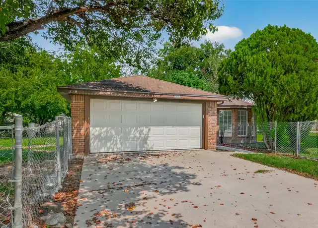 Property at 5800 East Rd, Baytown, TX, 77521, 3 beds, 2 baths, [object Object]