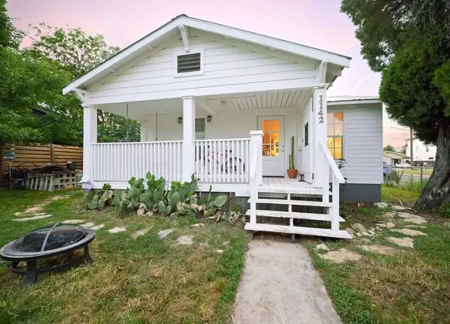 Property at 1142 Eastfield Ave, Austin, TX, 78721, 2 beds, 1 bath, [object Object]