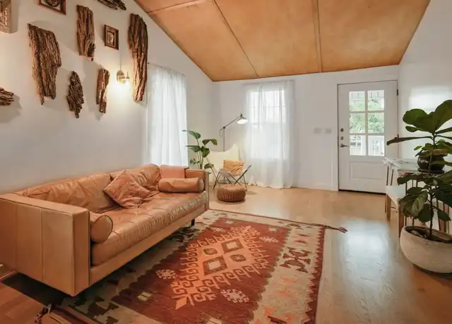 Property at 1142 Eastfield Ave, Austin, TX, 78721, 2 beds, 1 bath, [object Object]