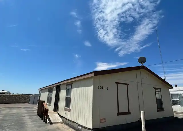 Property at 301 Carver Rd Unit 2, Las Cruces, NM, 88005, 3 beds, 2 baths, [object Object]