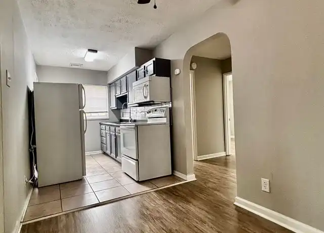 Property at 523 Hadley Ave Unit 3, Kettering, OH, 45419, 2 beds, 1 bath, [object Object]