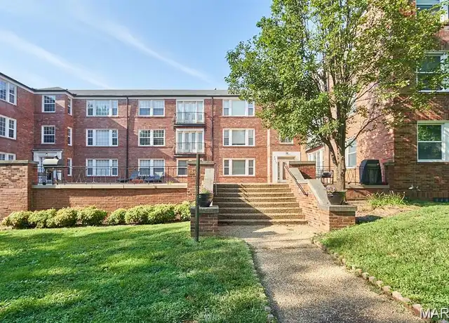 Property at 7517 Oxford Dr, Clayton, MO, 63105, 2 beds, 2 baths, [object Object]