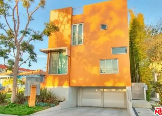 Property at 2452 Penmar Ave, Venice, CA, 90291, 2 beds, 2.5 baths, [object Object]