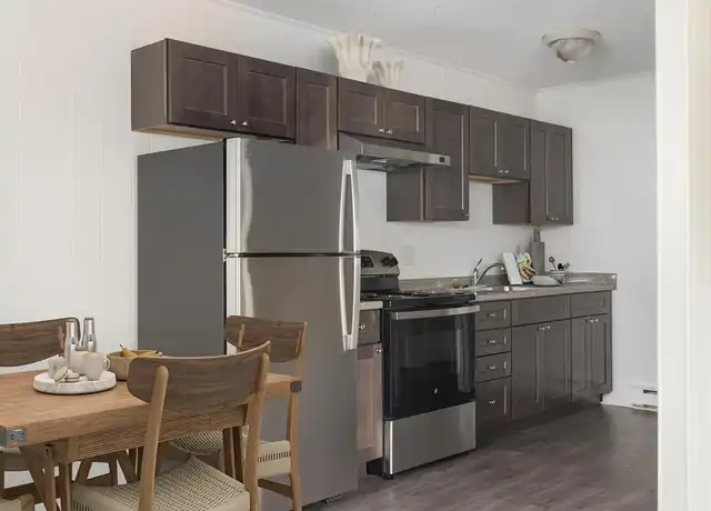 Property at Pembroke Place Apartments - 85 Manchester St, Concord, NH, 03301, 1 bed, 1 bath, [object Object]