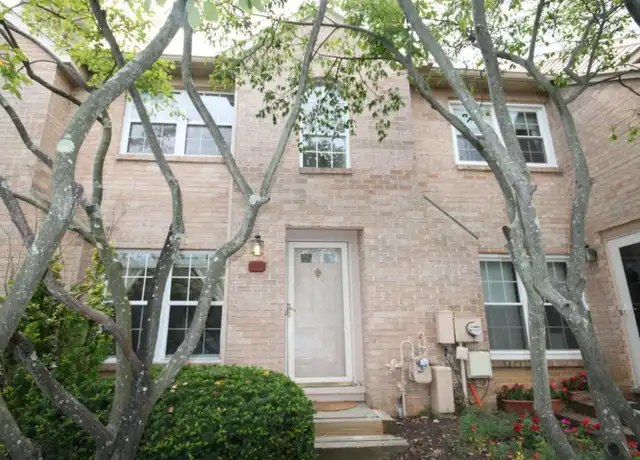 Property at 4 Rampart Dr, Chesterbrook, PA, 19087, 3 beds, 2.5 baths, [object Object]